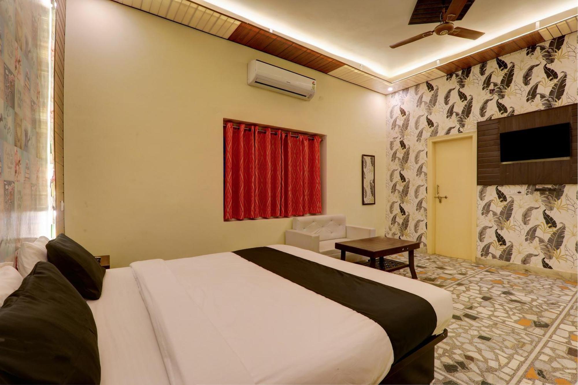 Hotel O Flagship Adbhut Moment Hotel Varanasi Exterior foto